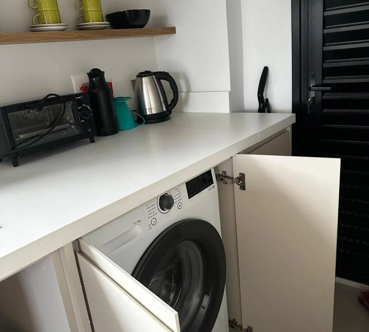 Apartamento Na Praia Brava, 650M Do Mar, Ao Lado De Balneario Camboriu Itajaí